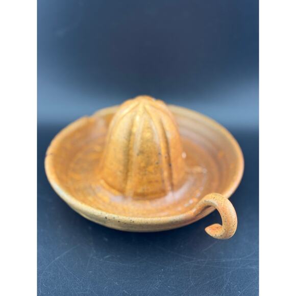 Studio Pottery Hand Citrus Juicer - Picture 5 of 7